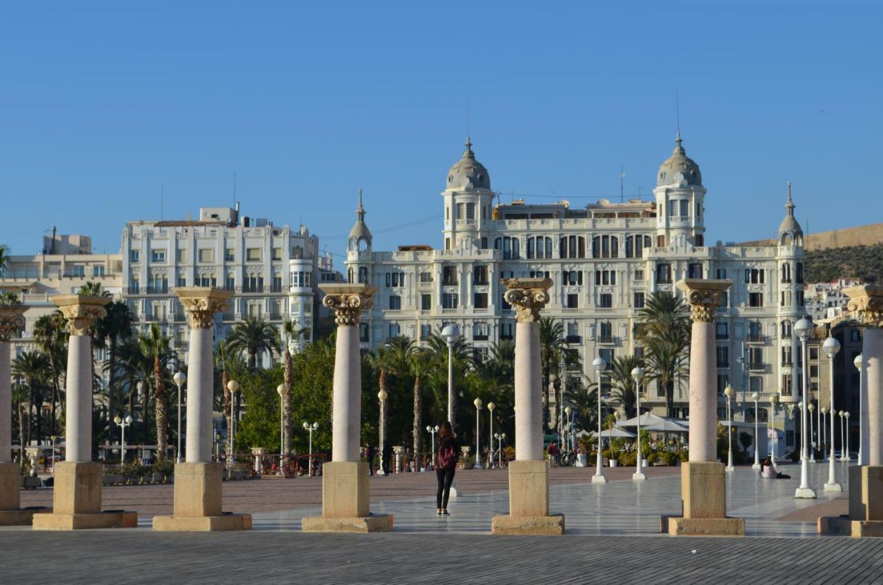 Tarifa 4 Apartman Alicante Kültér fotó